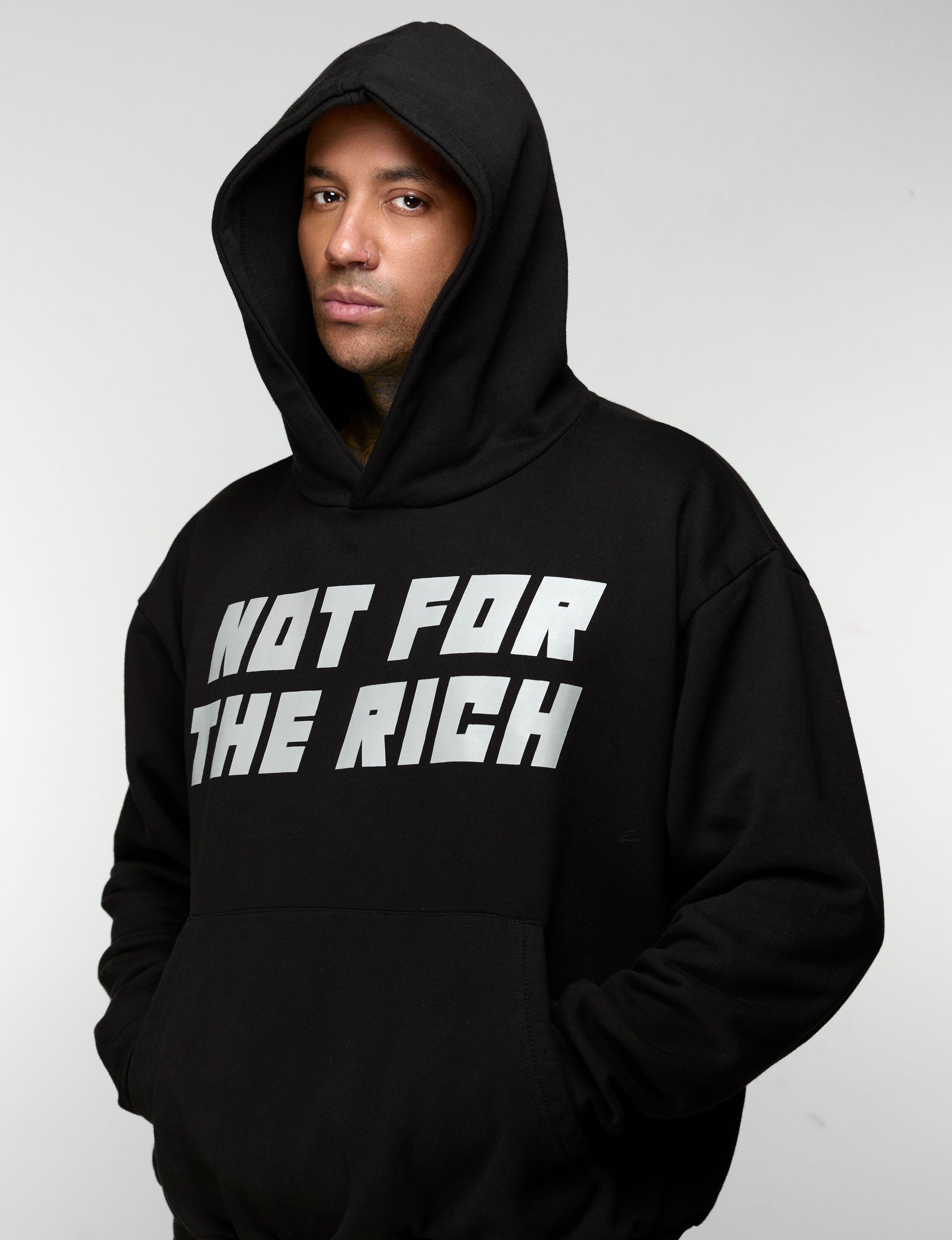 BASIC LARGE LOGO HOODIE
