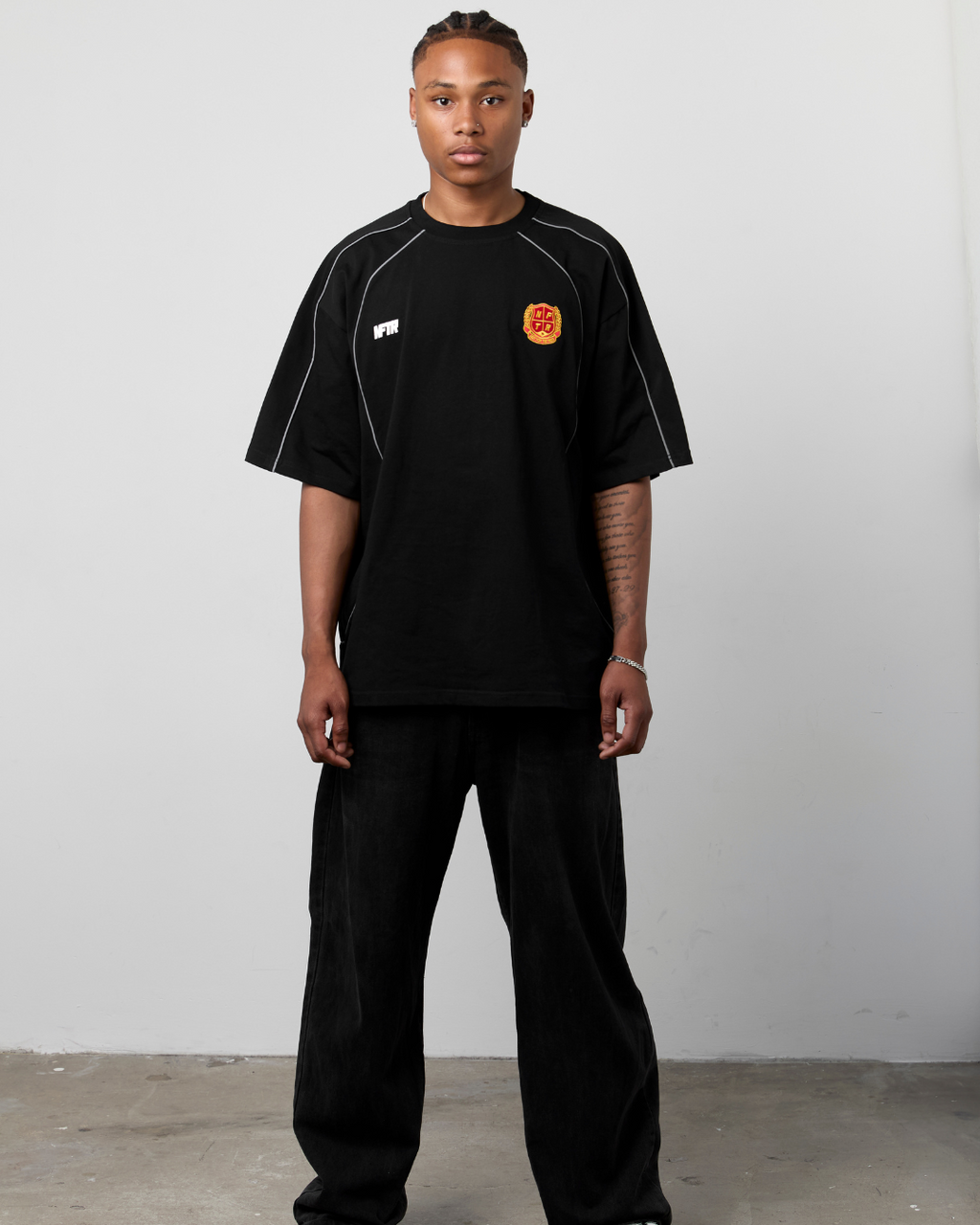 FOOTBALL TEE